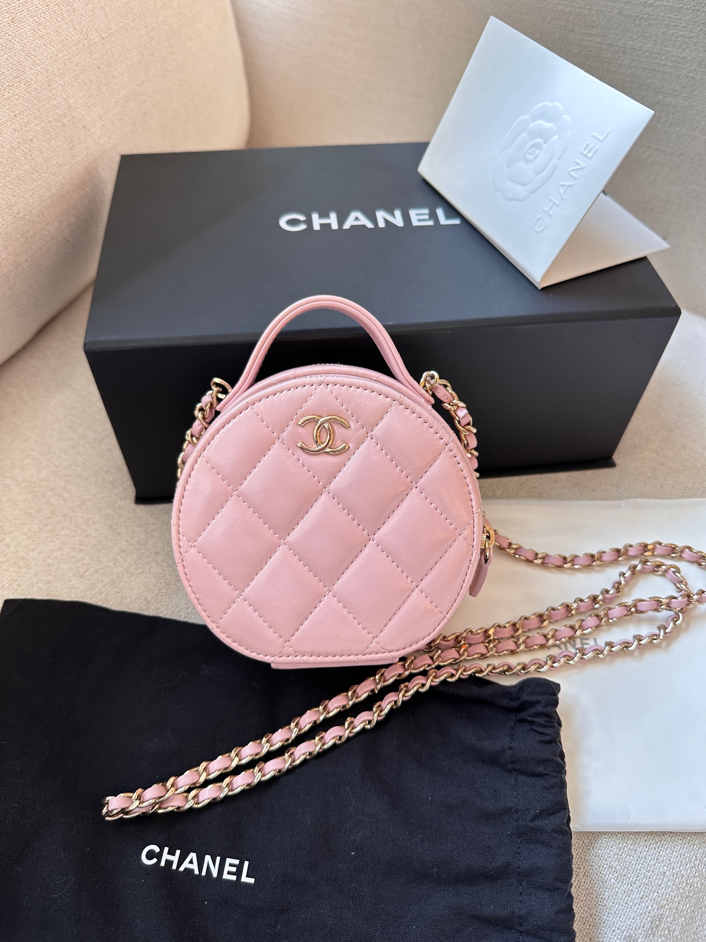Chanel 22B Pink Chip Round Coin Bag
